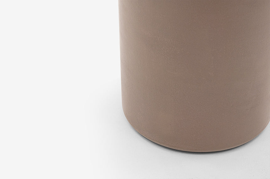 033-stolik-kawowy-okragly-monolith_cappucino.jpg